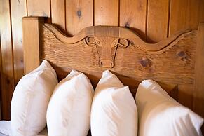 The Longhorn Ranch Lodge and RV Resort