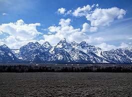 The Longhorn Ranch Lodge and RV Resort