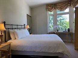Hotel Sausalito