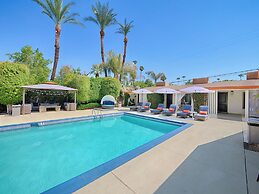 Little Paradise Hotel