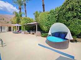 Little Paradise Hotel