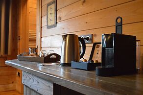 Hotel Les Cabanes Dans Les Bois