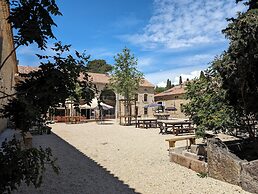 Hotel Les Cabanes Dans Les Bois