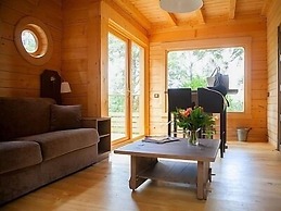 Hotel Les Cabanes Dans Les Bois