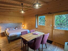 Hotel Les Cabanes Dans Les Bois