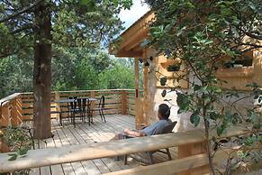 Hotel Les Cabanes Dans Les Bois