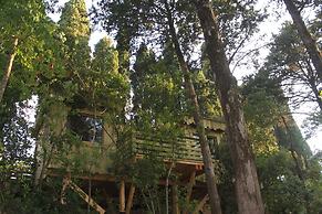 Hotel Les Cabanes Dans Les Bois