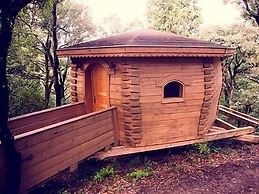 Hotel Les Cabanes Dans Les Bois