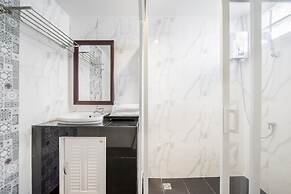 Ratchada Point Hotel