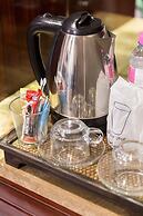 Ratchada Point Hotel