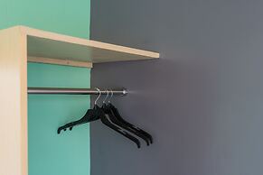 Ratchada Point Hotel