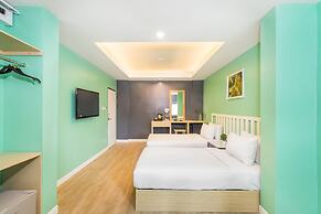 Ratchada Point Hotel