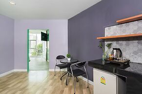 Ratchada Point Hotel