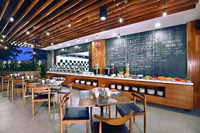 Aston Anyer Beach Hotel