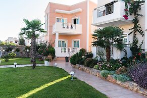 King's Village Apartments