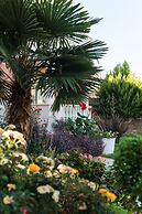 King's Village Apartments