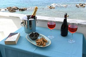 Klinakis Beach Hotel