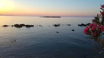 Klinakis Beach Hotel