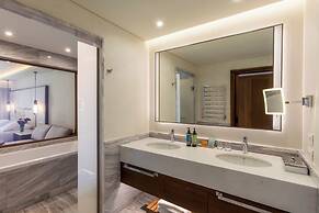 Porto Elounda Golf & Spa Resort