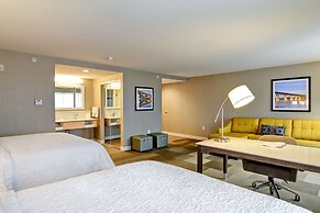 Hampton Inn & Suites by Hilton Saskatoon Airport