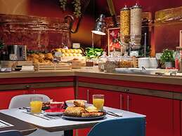 Ibis Paris Avenue De La Republique