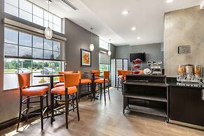 Best Western Plus Coweta's 1st Hotel