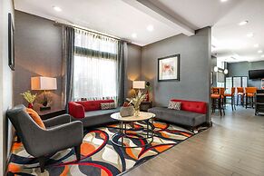 Best Western Plus Coweta's 1st Hotel