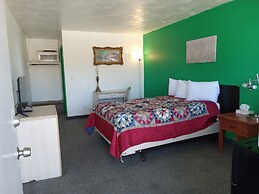 Capri Motel