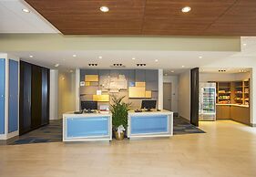 Holiday Inn Express & Suites Pittsburgh North Shore by IHG