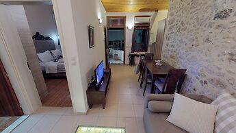 Porto Enetiko Suites