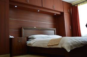 Norfolk Towers Serviced Apartments