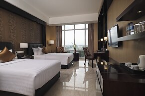 Grand Mercure Solo Baru