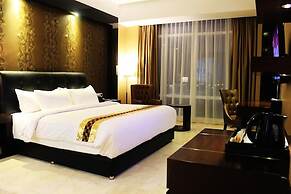 Grand Mercure Solo Baru