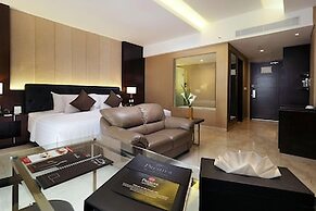 Grand Mercure Solo Baru