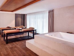 Grand Mercure Solo Baru