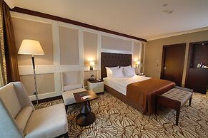 Ramada by Wyndham Istanbul Merter