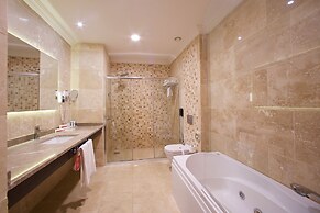 Ramada by Wyndham Istanbul Merter