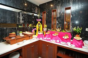 The Altruist Business Hotel