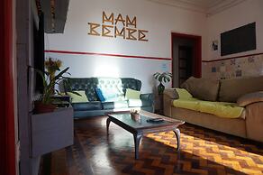 Mambembe Hostel