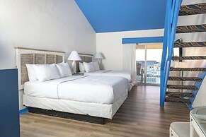 Surf Side Hotel