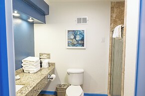 Surf Side Hotel
