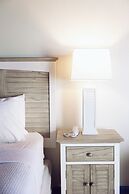 Surf Side Hotel