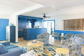 Surf Side Hotel