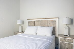 Surf Side Hotel