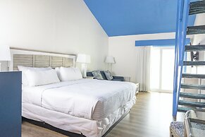 Surf Side Hotel