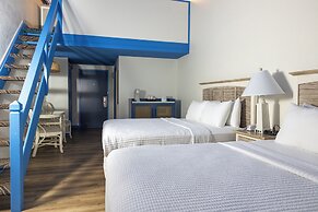 Surf Side Hotel