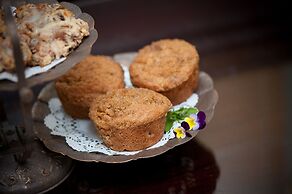 Steeles Tavern Manor