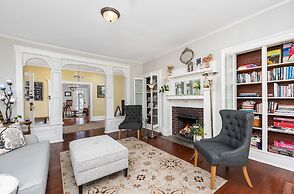 Steeles Tavern Manor