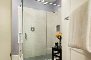 Steeles Tavern Manor