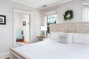 Steeles Tavern Manor